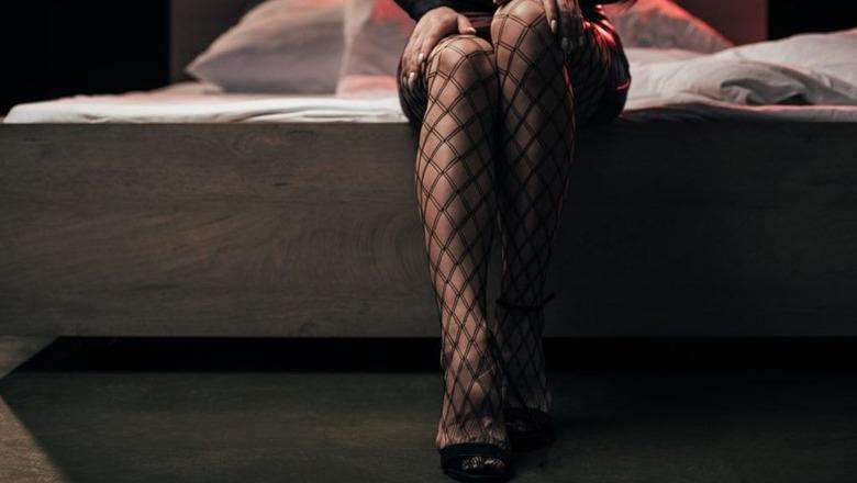 Kishin kthyer apartamentin në ‘çerdhe’ prostitucioni, arrestohen dy rumune në Fier