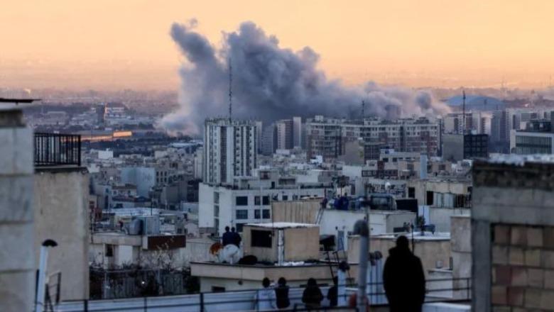 Lufta e Iranit me Izraelin dhe SHBA-në, arrestohen 30 persona në Teheran me akuzën e spiunazhit