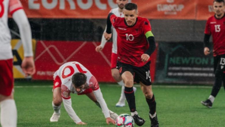 Kush është Endrit Kaca, ‘legjenda’ aktive e ‘kalçetove’ në Tiranë! Kapiten i Kombëtares së Minifutbollit