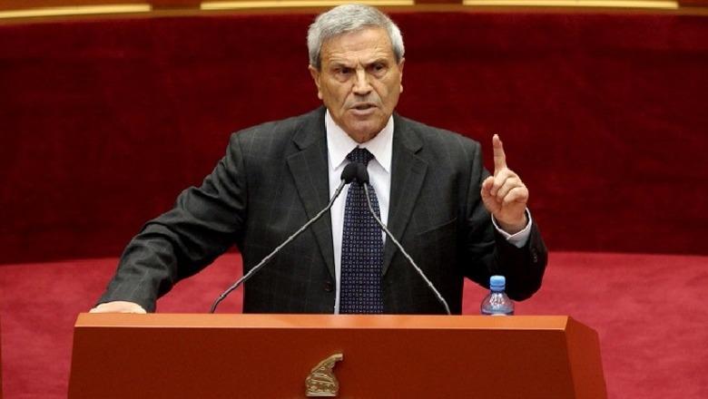 Thoma Gëllçi: Tetëdhjetë vjet dhe një penë ende në punë