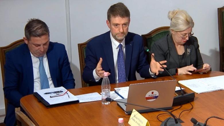 Ministri Hoxha: Rreth 20 shqiptarë ndodhen në Iran, shumica janë gra të martuara atje! Nëse do kërkojnë të largohen, do t’i asistojmë