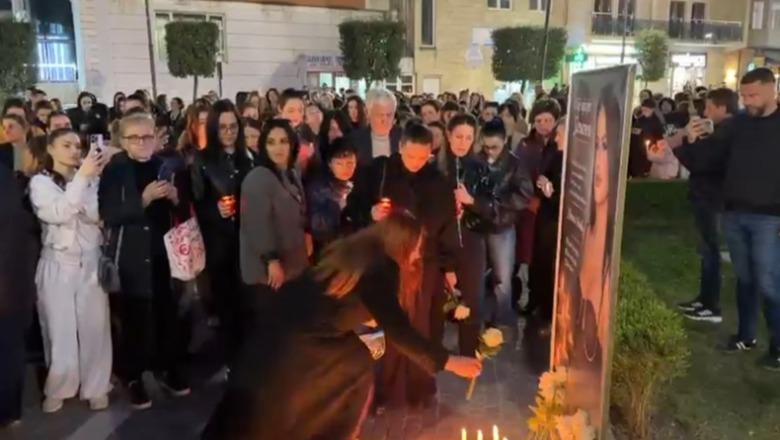 25-vjeçarja i dha fund jetës pas dhunës nga partneri, zhvillohen homazhe në Lezhë në kujtim të Xhuana Nikollaj