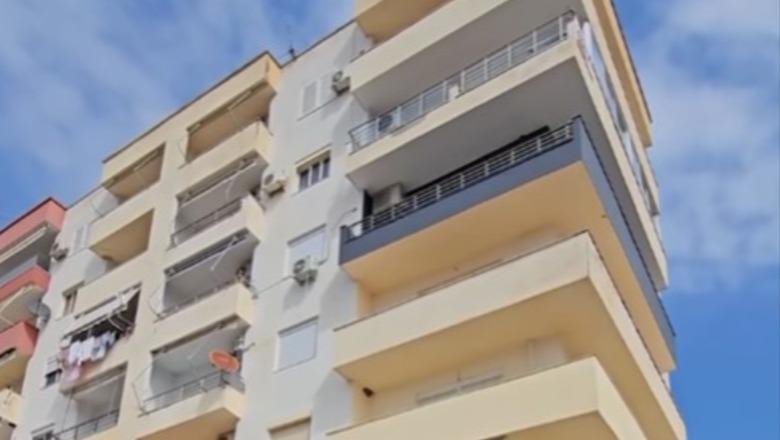 ‘I kanë me pamje nga Korfuzi’, Bido në pallatin që çoi Nokën në SPAK: Flamuri pa bisht, u dha banesat e të pastrehëve kuksianëve të tij (VIDEO)