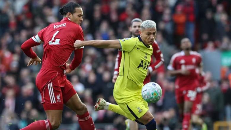 GOLAT/ Tottenhami 12 ndeshje radhazi pa fitore në Premier League, ndal 1-1 Liverpoolin në 'Anfield'