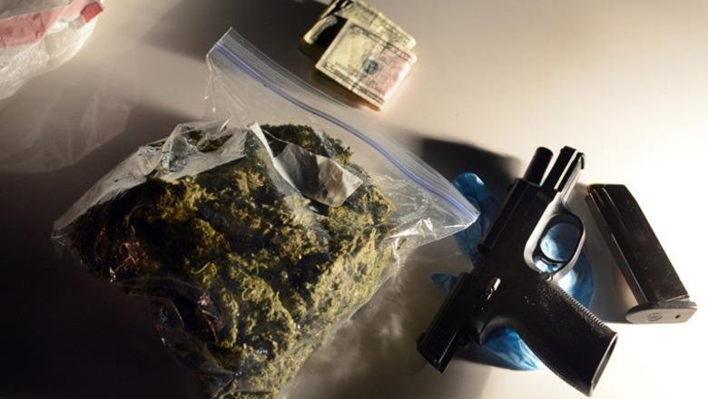 Pa kupolë, por me rrjet! Ngritja e heshtur e krimit të organizuar shqiptar, nga rrënojat e regjimit komunist te trafiku ndërkombëtar