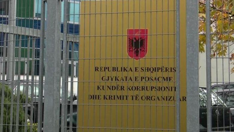 Shtyhet sërish seanca  për dosjen 'ARRSH', shkak mungesa e avokatit të Evis Berberit! E radhës më 11 prill