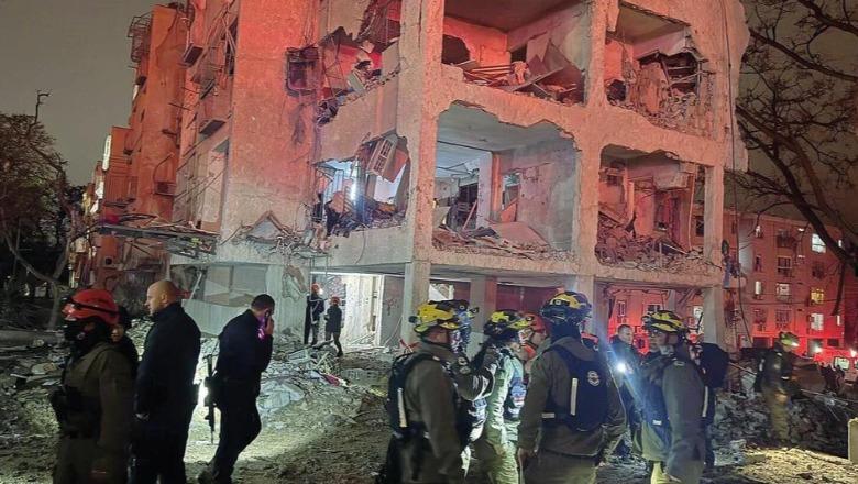 Lufta/ Raketat e Teheranit mbi Izrael shkaktojnë 175 të plagosur! Trump paralajmëron: Nëse Hormuzi nuk rihapet, do të godasim centralet elektrike të Iranit