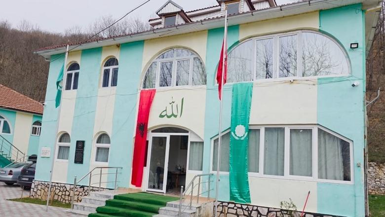 Sulltan Nevruzi në teqenë e Bllacës në Dibër kremtohet me ritualet fetare, moment bashkimi e harmonie për besimtarët