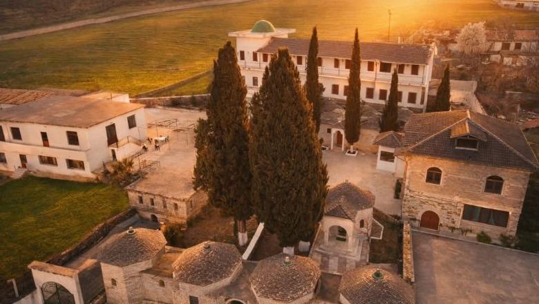 Teqeja e Zallit në Gjirokastër, vendi ku takohen historia dhe besimi