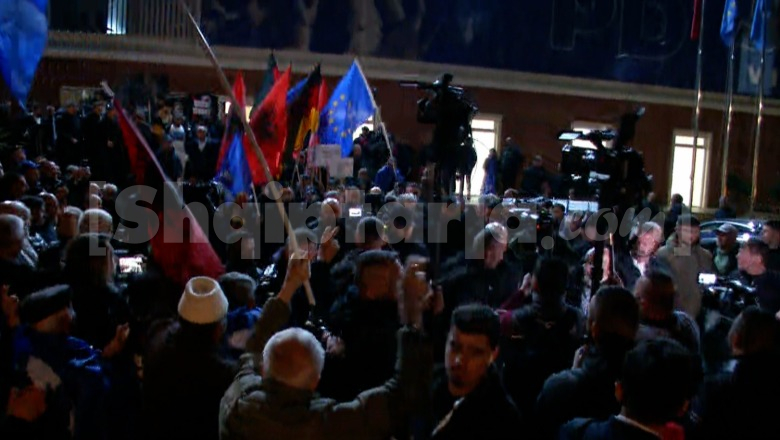 Nis protesta e PD, Berisha lë selinë