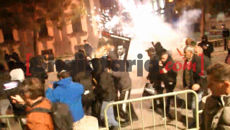 Sulmet me molotovë Ministria e Infrastrukturës dhe Energjisë, ‘fishekzjarrë feste’ për shkarkimin e Ballukut