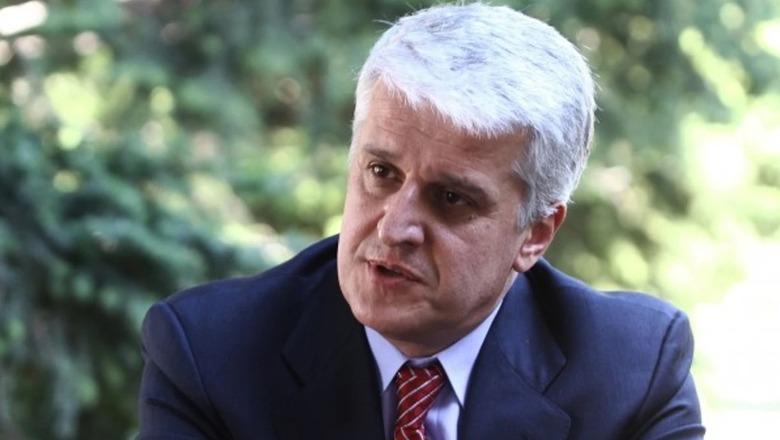 Studentët shqiptrë në Maqedoninë e Veriut kërkojnë të drejtën e gjuhës shqipe, ish kryeministri Pandeli Majko bën thirrje për tubime: Betejë për të ardhmen, protestoni sot!