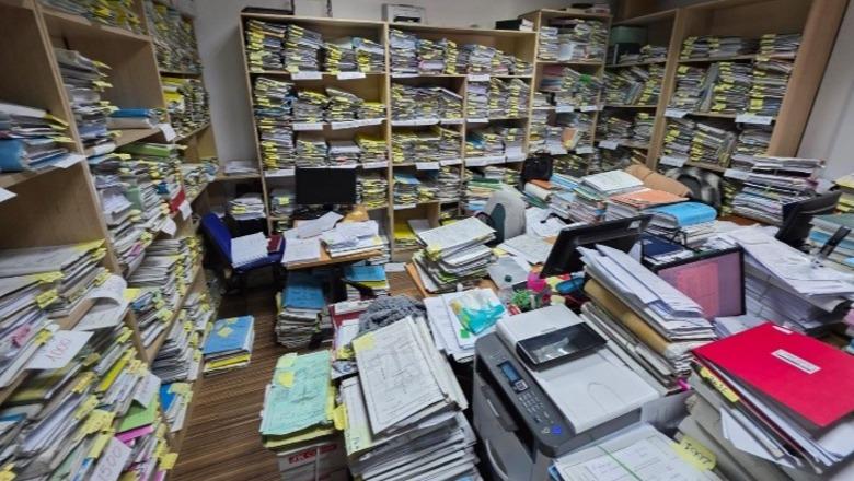 Harta e re, ‘mali’ i dosjeve dhe kolapsi i Gjykatës së Apelit