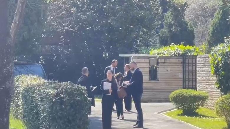 Rama, Lamallari dhe Gogu takohen në Vilën 30, të pranishëm edhe zv/ministrat e Brendshëm e Sokol Bizhga