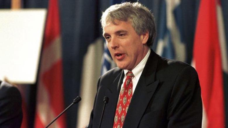 'Millosheviçi s’na la zgjidhje tjetër' 27 vite pas bombardimeve në Serbi flet ish-zyrtari i NATO-s, Shea: Drejtësia ishte në anën tonë, ndërhymë për të shpëtuar kosovarët