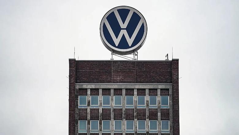 Prodhim raketash në vend të makinave, 'Volkswagen' hyn në bisedime me kompaninë izraelite të ‘Kupolës së Hekurt’