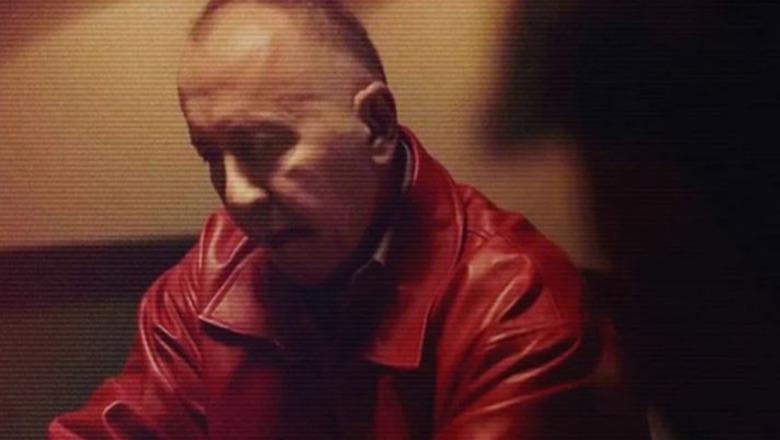 Media: Nga grabitja e bankës në SHBA te ‘El Chapo’, kush është shqiptari që shfaqet në videoklipin e Drake (EMRI)