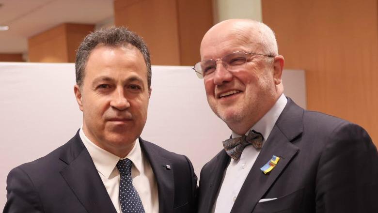 Shqipëria drejt  Bashkimit Europian, Peleshi takon Olekas:  Integrimi i Ballkanit Perëndimor, prioritet i BE-së në 2027