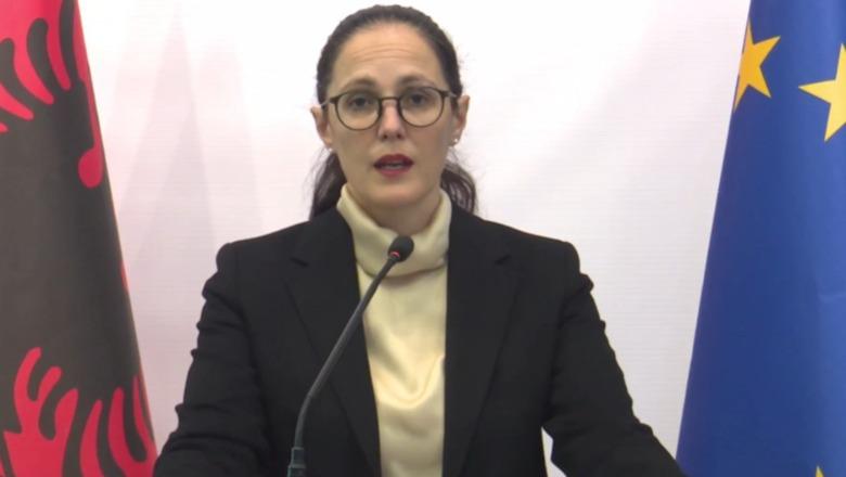 Bordi një javë vetëm në letër, Ibrahimaj tregon pse u ndërhy dje për çmimin e naftës: Tregtarët nuk reflektuan uljen në bursë