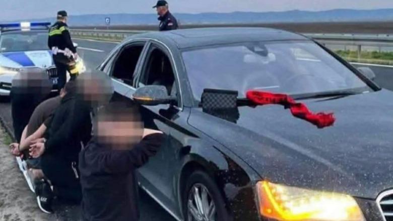 U prangosën pasi publikuan video me këngë patriotike, Balla: 4 shqiptarët e arrestuar në Serbi do të lirohen menjëherë! E vendosi Gjykata