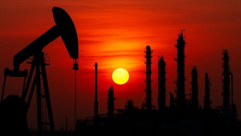 A do ta çojë kriza e energjisë botën në recesion? Historiani Fergusson: Ja përse sinjalet janë sot kaq negative