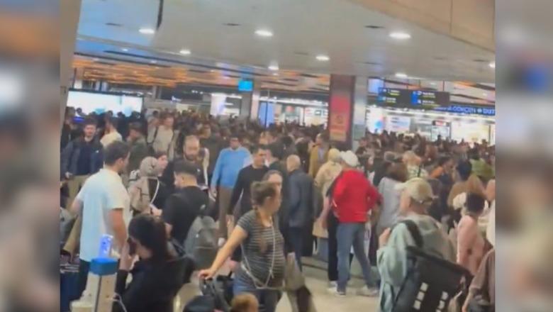 Moti i keq ‘paralizon’ trafikun ajror në Stamboll, anulohen mbi 200 fluturime! Disa avionë ‘pezull’ në qiell