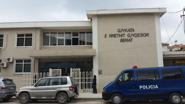 Dyshohet se abuzoi seksualisht me mbesën e mitur, Gjykata e Beratit lë në burg 39-vjeçarin! Autori mohon akuzat: Rast i sajuar nga kunata