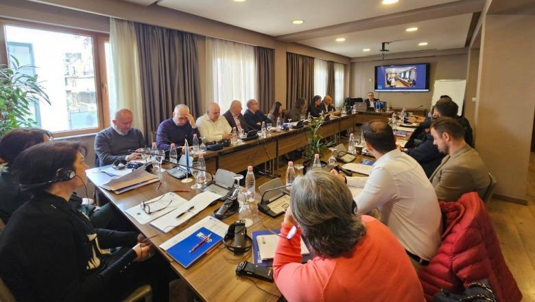 Të zhdukurit në Shqipëri/ Konfirmohen mbetje motore në 6 vendvarrime të dyshuara, Autoriteti i Dosjeve: Prova të forta për hetim