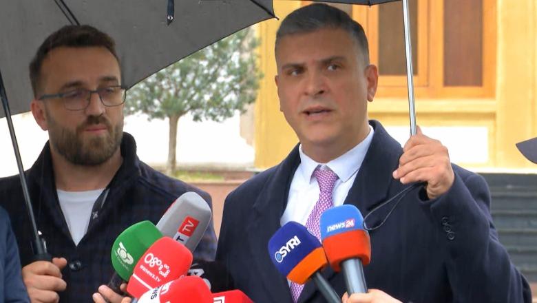 Blushi jashtë sallës së Kuvendit: Dënoj shkeljen e rregullores! Rama u heq taksat oligarkëve, por refuzon uljen e TVSH-së për produktet e shportës dhe heqjen e taksave mbi naftën