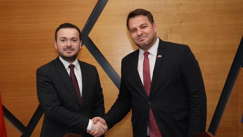 Ministri Salla në Kosovë: Forcojmë bashkëpunimin për zhvillimin e sektorit bujqësor