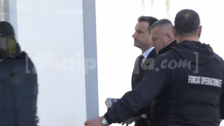 Gjykata Administrative gjen mangësi në padinë e Veliajt, afat 20 ditë për korrigjim ose çështja pushohet