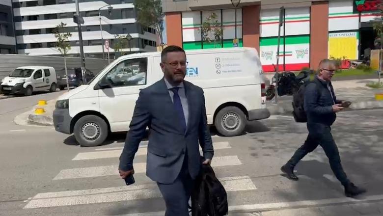 Seanca në Administrative / Ndreca: A është Ols Dado prokuror apo jo? Këtë duam të dimë