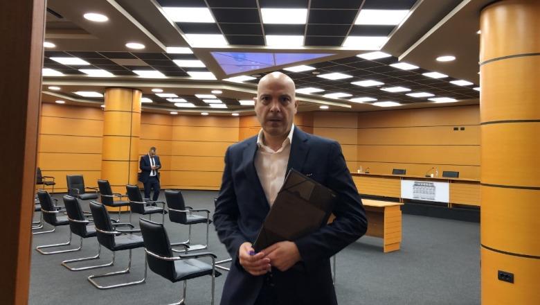 Veliaj kërkon pavlefshmëri të emërimit si prokuror, avokati i Dados: Të mos pranohet padia! Nuk ndikon te ndjekja penale, është dhe një prokuror tjetër   