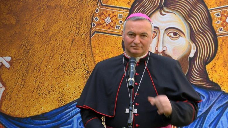 Vigjila e Pashkës Katolike, mesazhi i Dodajt: Mos prisni nga jashtë, ndryshimi nis nga ne! Shqipëria ka nevojë për njerëz të ndershëm