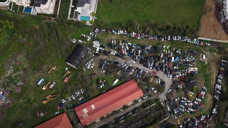 Lirimi i hapësirave publike, Lundra pastrohet nga automjetet e motomjetet e vjetra