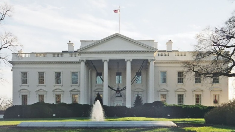 ‘Trump do hedhë bombën atomike në Iran’- Shtëpia e Bardhë mohon pretendimet për mundësinë e një sulmi bërthamor