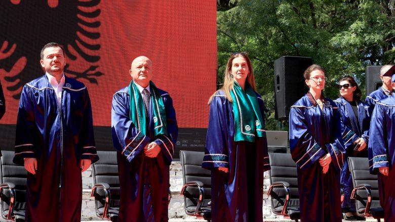 Kumbaro e Salla në ceremoninë e diplomimit të Universitetit Bujqësor të Tiranës: Reforma që po zbatohet, ju përgatit për tregun europian 2030