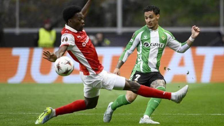 Europa League/ Braga dhe Betis barazojnë 1-1 në aktin e parë çerekfinal, sot tre ndeshje të tjera! Spikat Bologna - Aston Villa