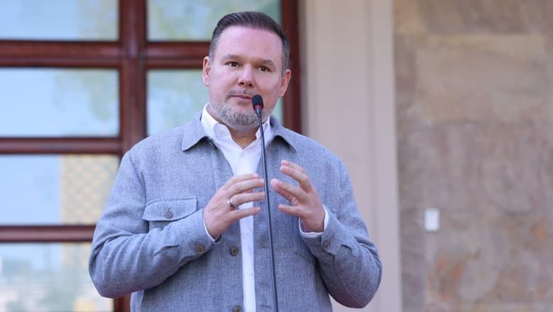 Demo: Programi kombëtar i parkimeve, në ndihmë të bashkive me flukse turistike