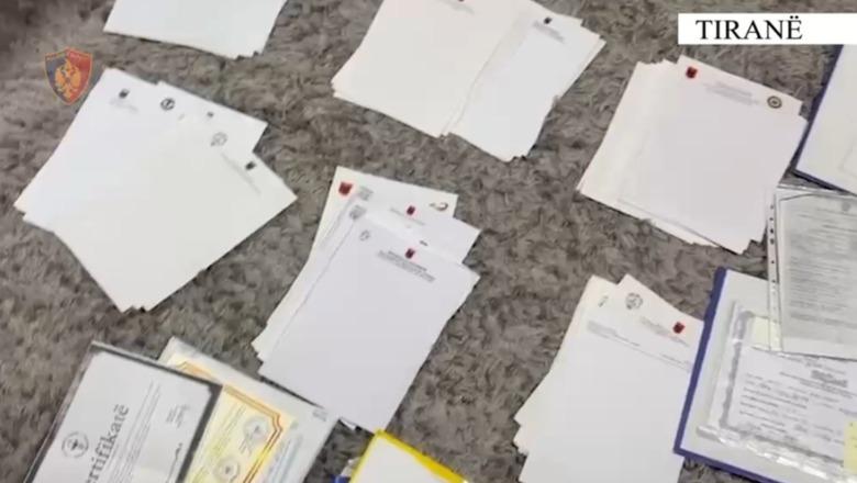 Tiranë/ Zbulohet një laborator për falsifikimin e diplomave të shkollave të mesme dhe universiteteve, arrestohet një person (EMRI)