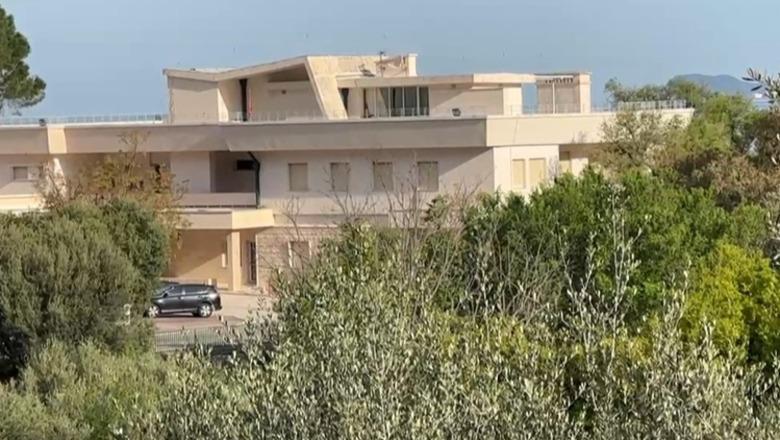 Ivanka Trump në Vlorë, pamjet nga vila qeveritare ku po qëndron vajza e presidentit amerikan