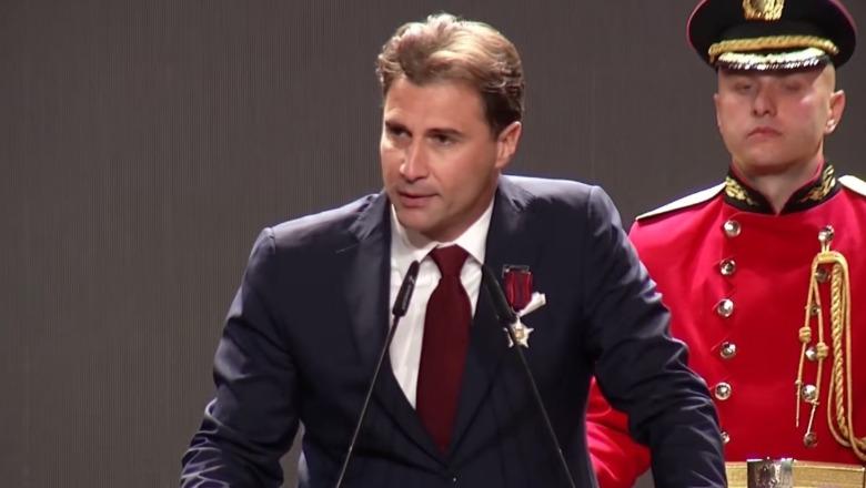 U dekorua nga Presidenti Begaj, Lorik Cana nga Samiti i Diasporës: Ngritja lart e emrit të shqiptarëve anembanë botës, ka qenë krenaria më e madhe që kam përjetuar