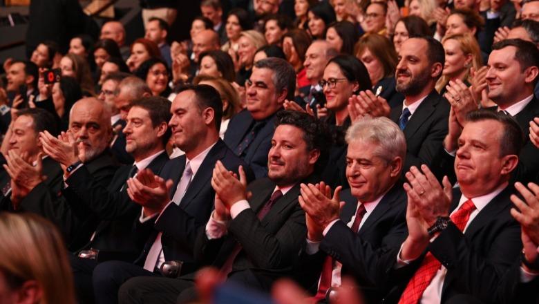 Ali Ahmeti merr pjesë në Samitin e Diasporës, mesazh për të ardhmen evropiane: Përmes rrënjëve lartësohemi