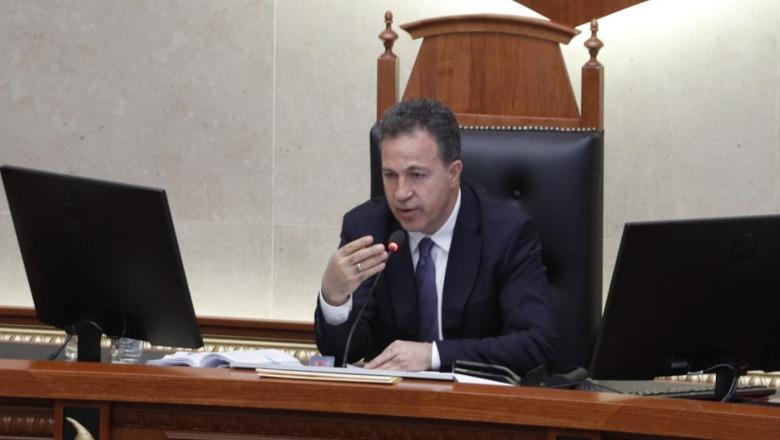 Mungojnë ministrat Nufi dhe Kumbaro, shtyhen dy interpelancat e kërkuara nga PD! Peleshi: Duhet të prevalojë mbi çdo axhendë