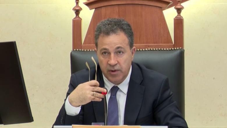 Shtyhet interpelanca e Shehajt dhe Kaprit me zv/kryeministren Koçiu