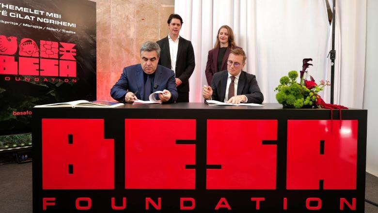 Nënshkruhet marrëveshja mes ministrisë së Turizmit dhe Fondacionit Besa/ Gonxhja: I hapet rruga investimeve kulturore