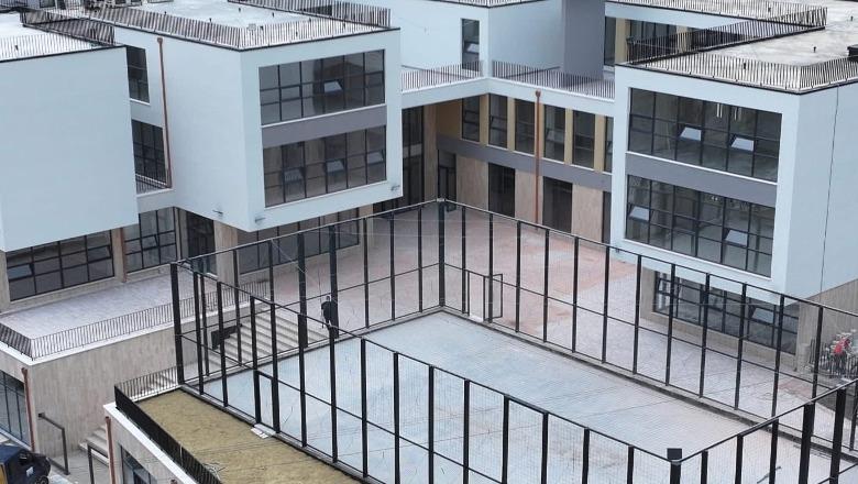 Kushte bashkëkohore dhe laboratorë modernë, rinkostruktohet shkolla ‘22 Tetori’ në Berat