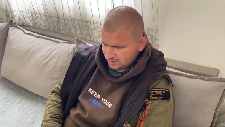 Jeta në errësirën e përtejshme të verbërisë së Sajmir Kurtit, 30-vjeçari: Më ndihmoni të ndjek pasionin për muzikën