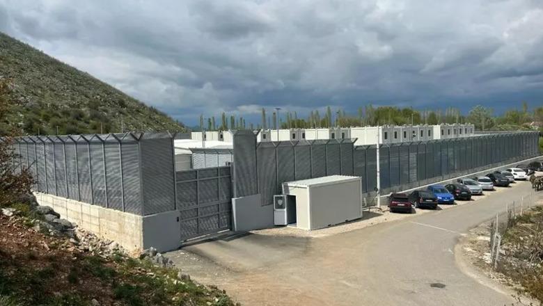 Një delegacion i partisë italiane 'Fratelli d’Italia' viziton nesër kampin e Gjadrit