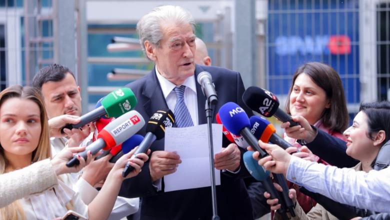 Sot masa për ‘grupin e zjarrit’/ Berisha: I futën në qeli pa asnjë provë, do padisim Skënder Hitën dhe Sokol Bizhgën